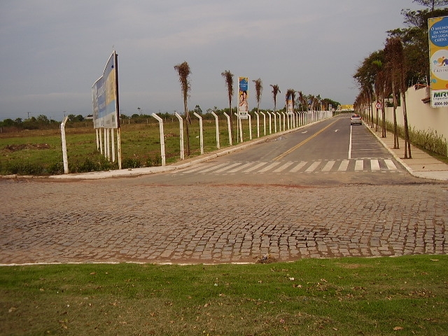 ÁREA DE 20.604,00 M² NA BR 101 LOCALIZADA ENTRE O SHOPPING ESTRADA E O MAKRO