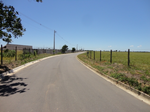 ÁREA URBANA DE 1.258.400,00 M² NA BR 101 (CAMPOS X VITÓRIA)