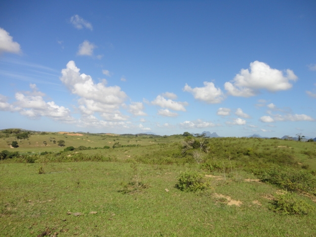 ÁREA DE 346.060,00 M² NA LOCALIDADE DE VIRGEM SANTA Potencial para extração de saibro. Licenças OK.