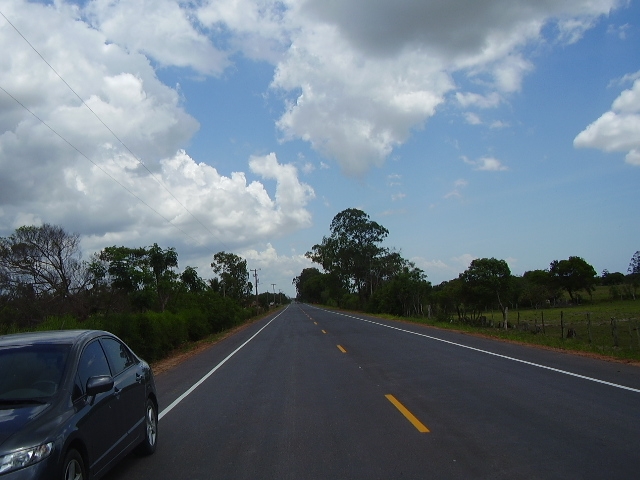 ÁREA COMERCIAL DE 435.000,00 M² NA ESTRADA INDO PARA O PORTO DO AÇU (RUA NOVA)