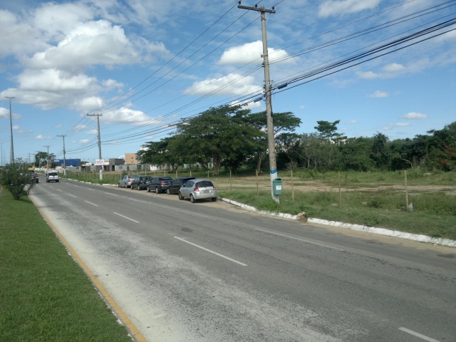 VENDO EXCEPCIONAL ÁREA COMERCIAL DE 84.866,00 M² NA AV ALBERTO LAMEGO EM FRENTE A UENF!!!