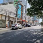 CASA NA RUA NA VOLUNTÁRIOS DA PÁTRIA Nº 518, PELINCA.