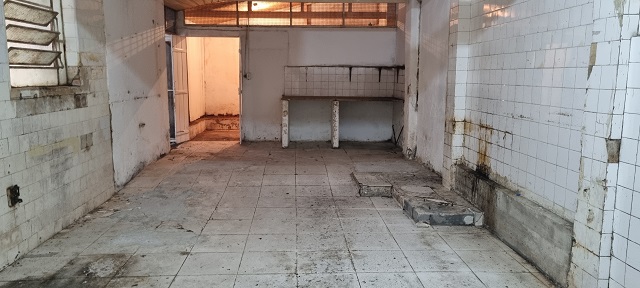 VENDO PRÉDIO COMERCIAL NA RUA IPIRANGA, Nº 162, CENTRO