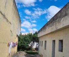 CASA COM PONTO COMERCIAL NA AVENIDA 28 DE MARÇO, Nº , CENTRO.