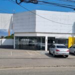 PRÉDIO COMERCIAL COM GALPÃO EM UMA ÁREA DE 4.700,00 M², AVENIDA 24 DE OUTUBRO,