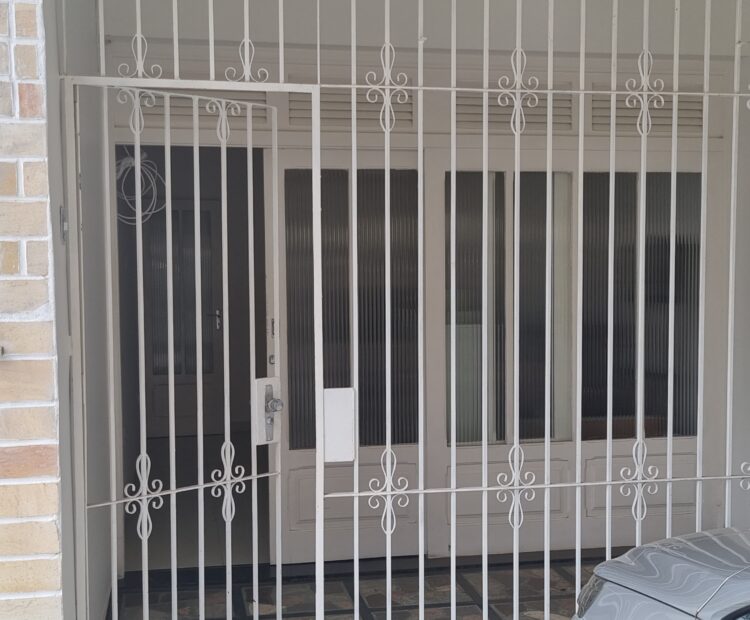 CASA NA RUA RIACHUELO, Nº