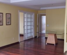 APARTAMENTO NO ED PEREIRA CRESPO, RUA ALBERTO TORRES,