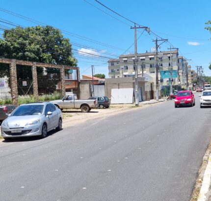 TERRENO COM 1.000 M² NA AV. PRESIDENTE VARGAS, Nº 432/474, PECUÁRIA.