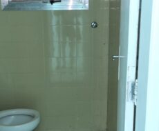 PRÉDIO COMERCIAL NA RUA DOS ANDRADAS ESQUINA COM RUA SANTA EFIGÊNIA