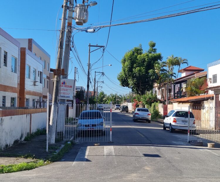 PRÉDIO NA RUA AGNALDO MACHADO, N