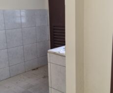 PRÉDIO NA RUA AGNALDO MACHADO, N