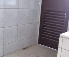 PRÉDIO NA RUA AGNALDO MACHADO, N