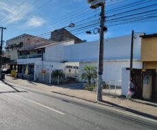 PRÉDIO COMERCIAL NA AVENIDA 28 DE MARÇO, TURF CLUB