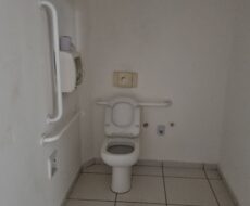 PRÉDIO COMERCIAL NA AVENIDA 28 DE MARÇO, TURF CLUB