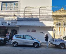 PRÉDIO COMERCIAL NA RUA TREZE DE MAIO,