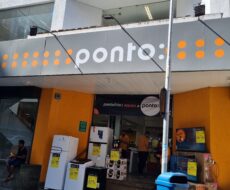 PRÉDIO COMERCIAL NA RUA SANTOS DUMONT