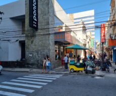 PRÉDIO COMERCIAL NA RUA SANTOS DUMONT