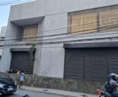 PRÉDIO COMERCIAL NA RUA SANTOS DUMONT