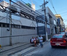 PRÉDIO COMERCIAL NA RUA SANTOS DUMONT