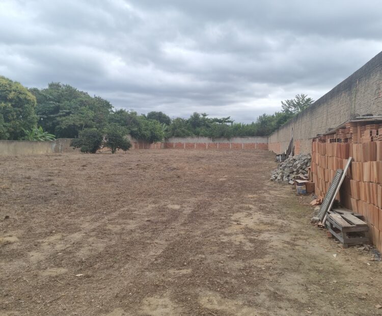 TERRENO COM 2.175,00 M², NA AV. TARCÍSIO MIRANDA