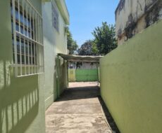 CASA /SOBRADO COM 02 CASAS, RUA BENTO JOSÉ SAMPAIO, Nº , IPS.