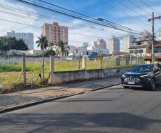 TERRENO DE 1.600,00 M² (ESQUINA) NO PARQUE ALZIRA VARGAS.