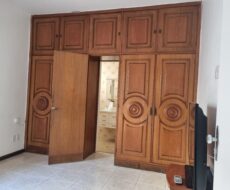 CASA NA RUA GILBERTO CARDOSO, TURF CLUB. NASCENTE. 350 M²