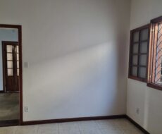 CASA NA RUA GILBERTO CARDOSO, TURF CLUB. NASCENTE. 350 M²