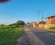 9 alqueires mais ou menos, de frente para a estrada sentido Venda Nova,