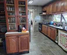 APARTAMENTO NO EDIFÍCIO SOLARIS, RUA ÁLVARO DE LACERDA Nº. 52, CENTRO.