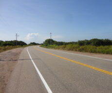 ÁREA COMERCIAL/INDUSTRIAL DE 193.600,00 M² NO PORTO DO AÇU.