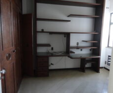 APARTAMENTO NO EDIFÍCIO DEBLET APARTAMENTO