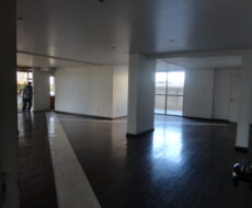 APARTAMENTO NO EDIFÍCIO DEBLET APARTAMENTO