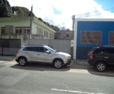 CASA (DUAS RESIDÊNCIAS), NA RUA CONSELHEIRO TOMÁZ COELHO