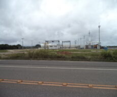 ÁREA DE 78.230,74 M² NA RJ-240 (ESTRADA DO PORTO DO AÇU),