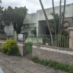 VENDO CASA NA RUA NA RUA DOS BANCÁRIOS, CENTRO