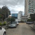 VENDO CASA NA RUA NA RUA DOS BANCÁRIOS, CENTRO