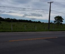 ÁREA DE 105.000,00 M² NA BR 101 (CAMPOS X RIO)