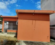 CASA NA RUA JOSÉ BERNARDINO, Nº TURF CLUB