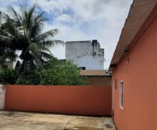 CASA NA RUA JOSÉ BERNARDINO, Nº TURF CLUB