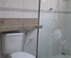 CASA NA RUA JOSÉ BERNARDINO, Nº TURF CLUB