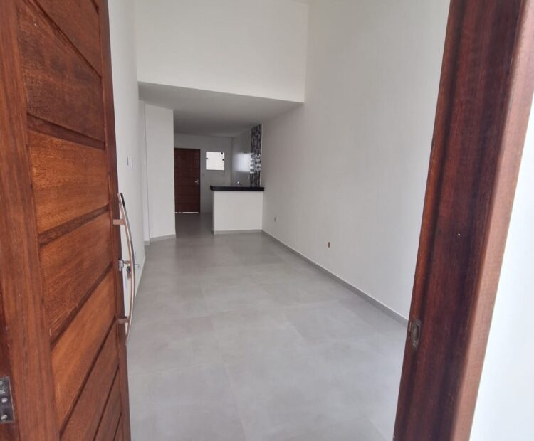 CASA LINEAR NO JARDIM BOTÂNICO