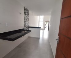 CASA LINEAR NO JARDIM BOTÂNICO