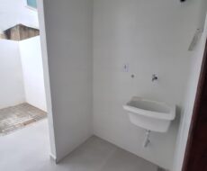 CASA LINEAR NO JARDIM BOTÂNICO