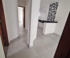 CASA LINEAR NO JARDIM BOTÂNICO