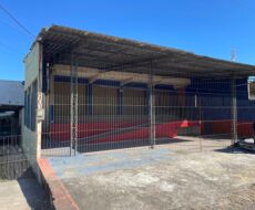 PRÉDIO COMERCIAL (LOJÃO) COM APROX. 400,00 M² DE ÁREA CONSTRUÍDA NA BR-101 (ROD AMARAL PEIXOTO, N 212 – ANTIGO 192), EM URURAÍ.