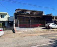 PRÉDIO COMERCIAL (LOJÃO) COM APROX. 400,00 M² DE ÁREA CONSTRUÍDA NA BR-101 (ROD AMARAL PEIXOTO, N 212 – ANTIGO 192), EM URURAÍ.