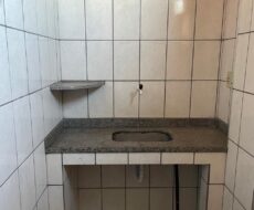 PRÉDIO COMERCIAL (LOJÃO) COM APROX. 400,00 M² DE ÁREA CONSTRUÍDA NA BR-101 (ROD AMARAL PEIXOTO, N 212 – ANTIGO 192), EM URURAÍ.