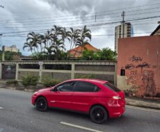 CASA PARA FINS COMERCIAIS NA AVENIDA 28 DE MARÇO