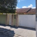 CASA NA RUA CASA NA RUA AUGUSTO BESSA Nº 339, TURF CLUB A 70,00 METROS DA 28 DE MARÇO.